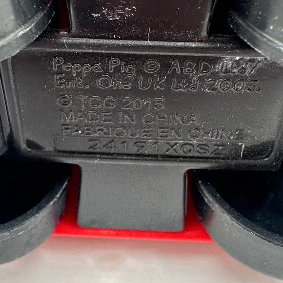 Peppa Pig Red Toy Car Rolling Vehicle Preschool Toy - Picture 6 of 6